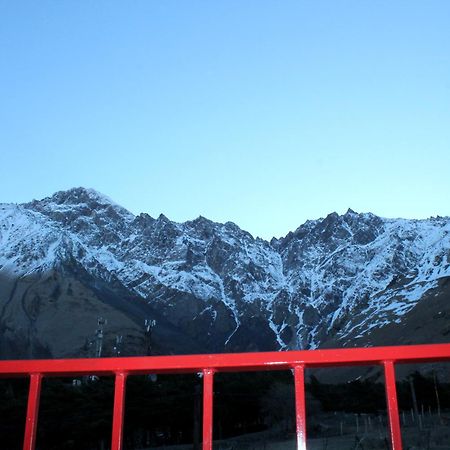 Hotel Noa Kazbegi Εξωτερικό φωτογραφία