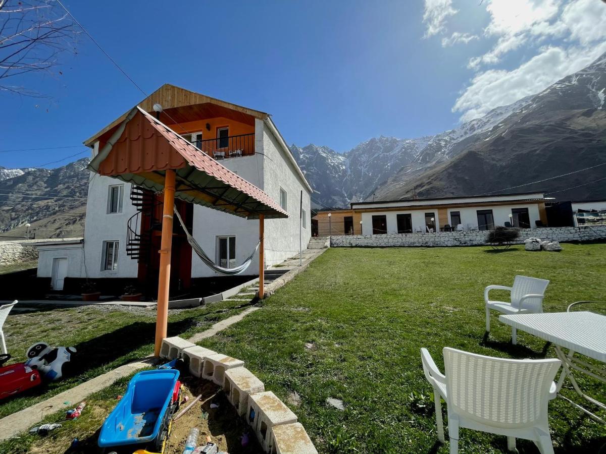 Hotel Noa Kazbegi Εξωτερικό φωτογραφία
