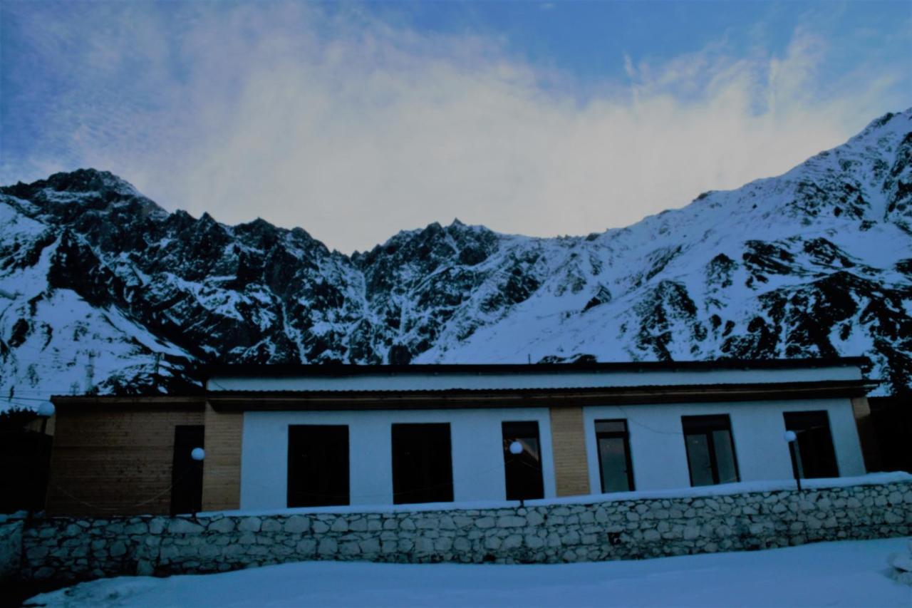 Hotel Noa Kazbegi Εξωτερικό φωτογραφία