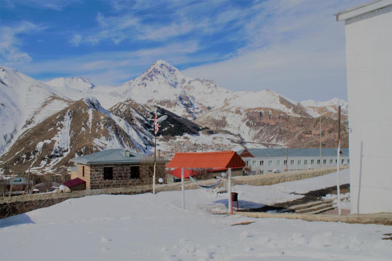 Hotel Noa Kazbegi Εξωτερικό φωτογραφία
