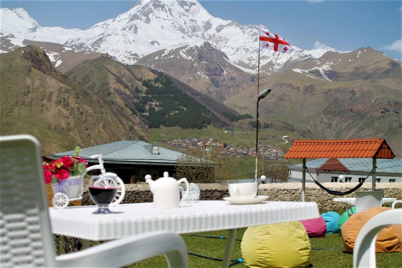 Hotel Noa Kazbegi Εξωτερικό φωτογραφία
